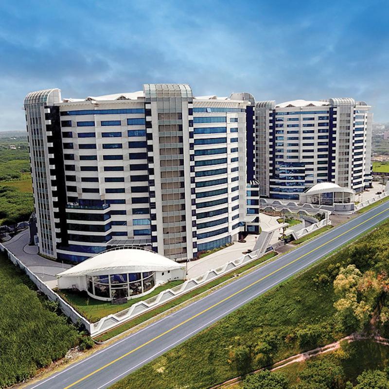 Rajhans Belliza Luxurious Studio Apartment Surat Esterno foto