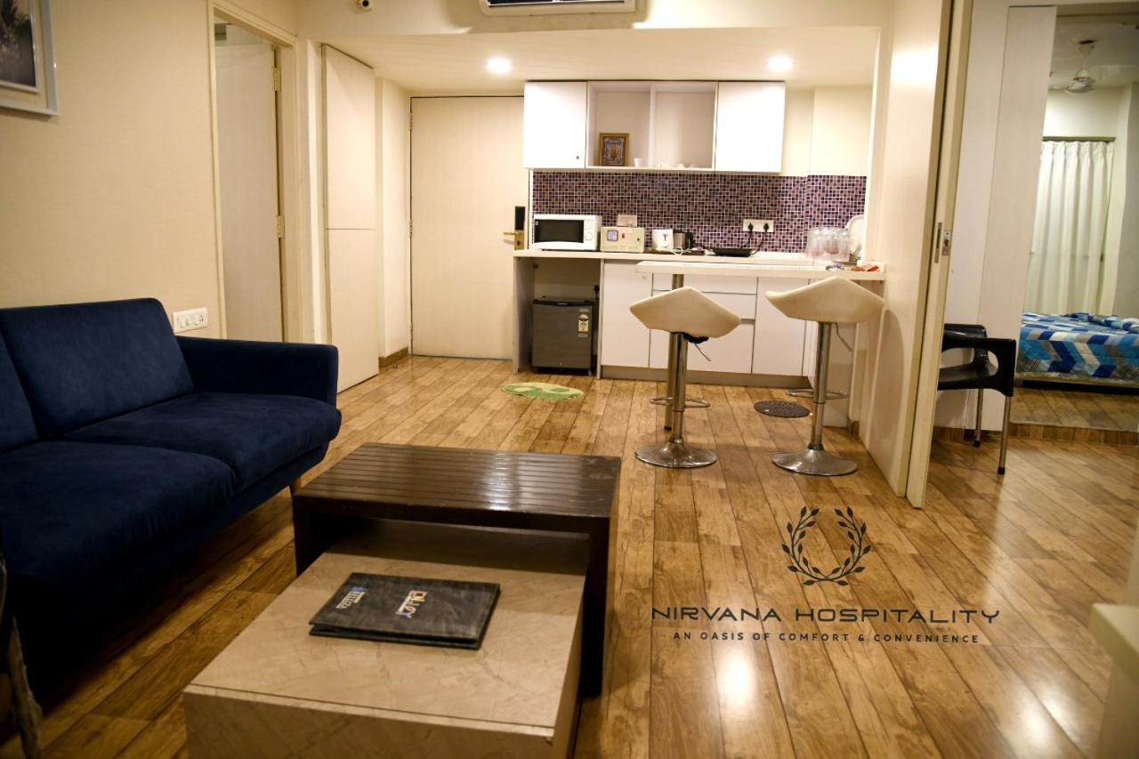 Rajhans Belliza Luxurious Studio Apartment Surat Esterno foto