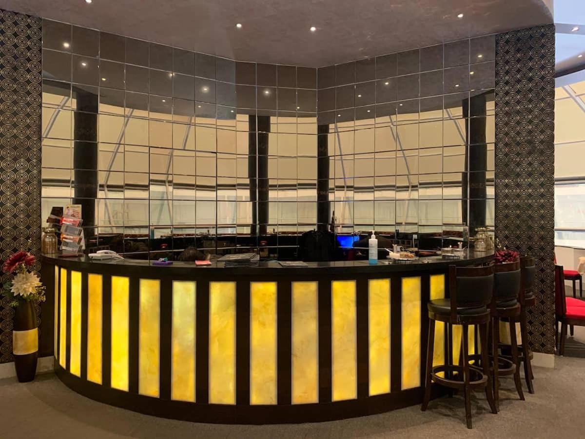 Rajhans Belliza Luxurious Studio Apartment Surat Esterno foto